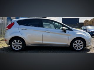 /photos/12789/88b0512b-9d5d-3b5c-2ad1-8e13b62877f4_i320x240.jpg
